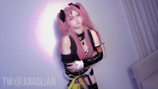 Уже 18+ COS? Давно бы уже такую игру выпустили!
