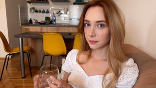 Esposa traiu o marido com o melhor amigo dele - Loly Nebel