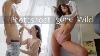 Une modèle fitness chaude se fait baiser pendant une vraie séance photo